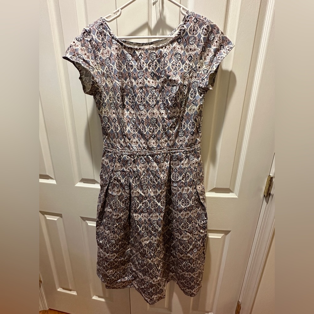 Eshakti Size 12 blue, tan and white dress